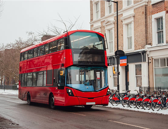 Vantage Power's Hybrid Double Decker Bus featuring Cyth’s Hybrid Management System (HMS).