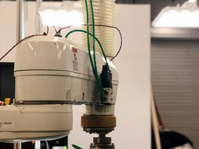 Cyth Pairs AI Software with Robotic Arm to Sort Organic Seedlings