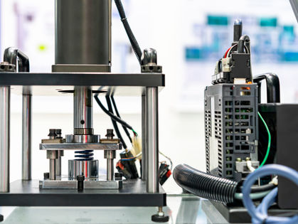 Hydraulic Control System for Automotive Component Shaping